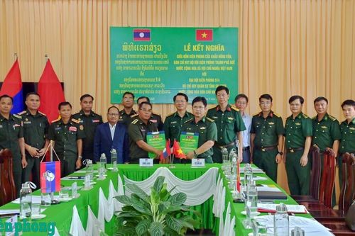 Đồn Biên phòng cửa khẩu Hồng Vân và Đại đội Biên phòng 514 ký kết nghĩa
