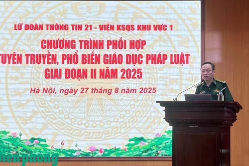 Tuyên truyền, phổ biến, giáo dục pháp luật cho cán bộ, chiến sĩ Lữ đoàn thông tin 21 BĐBP