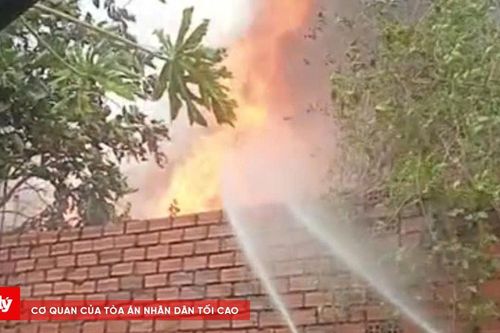 TP.HCM: Cháy nhà trong khu đất rộng hàng nghìn m²