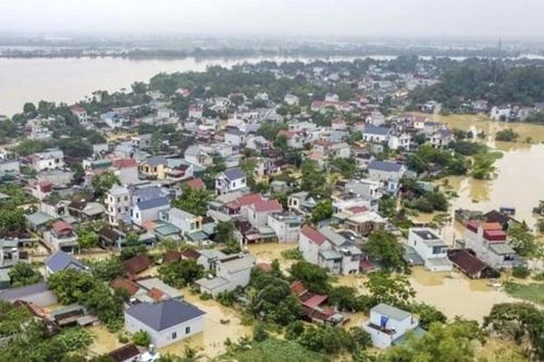 Hàng nghìn ngôi nhà ở Hàm Rồng ngập trong biển nước