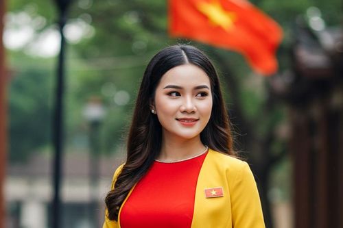 Gợi ý phối đồ màu đỏ - vàng tinh tế cho dịp kỷ niệm 80 năm Quốc khánh 2/9