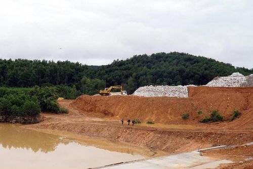 Khắc phục khó khăn, đẩy nhanh tiến độ xây dựng Dự án Hồ chứa nước Bản Mồng
