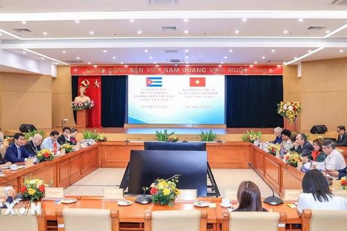Việt Nam và Cuba ưu tiên hợp tác 3 lĩnh vực kinh tế-thương mại, đầu tư