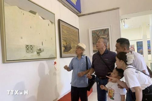 Hải Phòng: Chiêm ngưỡng những bức ảnh đẹp về các sự kiện vĩ đại của dân tộc