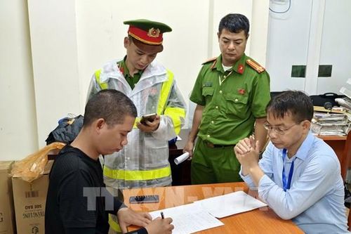 Xử lý nghiêm bãi trông giữ xe tự phát gần Quảng trường Ba Đình