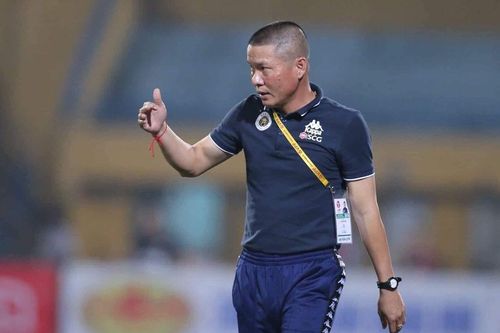 HLV Chu Đình Nghiêm cao tay giúp Hải Phòng bay cao