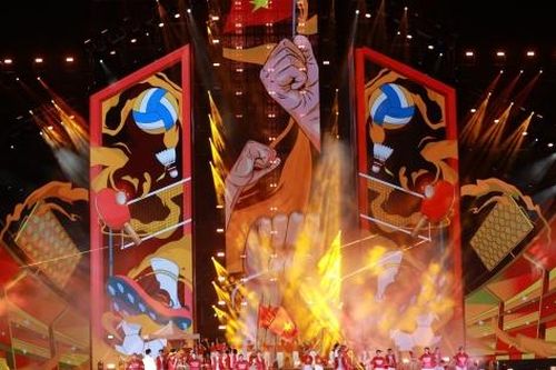 4,2 tỷ đồng ủng hộ miền Trung từ Concert 'Việt Nam trong tôi'