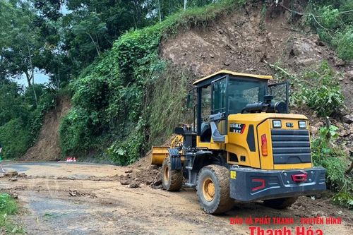 Thông tuyến đường 521C, 521B đoạn qua xã Pù Luông