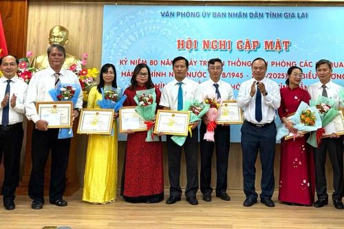 Gia Lai: Gặp mặt kỷ niệm 80 năm Ngày truyền thống Văn phòng các cơ quan hành chính nhà nước