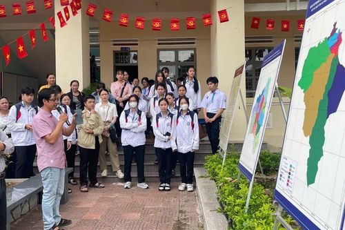 Triển lãm di sản Hán-Nôm tại phường Ayun Pa