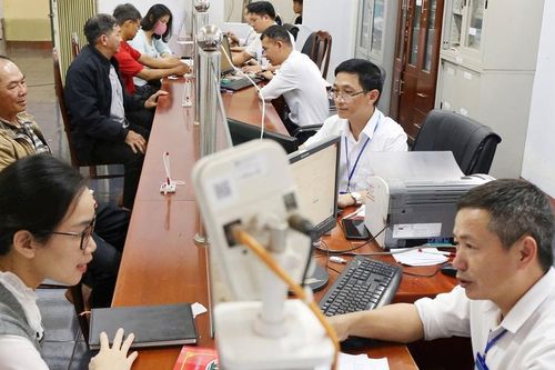 Khơi thông nguồn thu từ đất