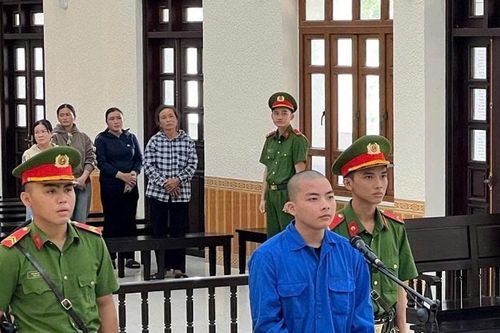 Tuyên phạt 3 năm tù với bị cáo chưa thành niên phạm tội 'giết người'