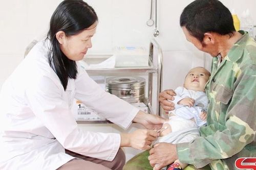 Chăm sóc sức khỏe nhân dân vùng biên