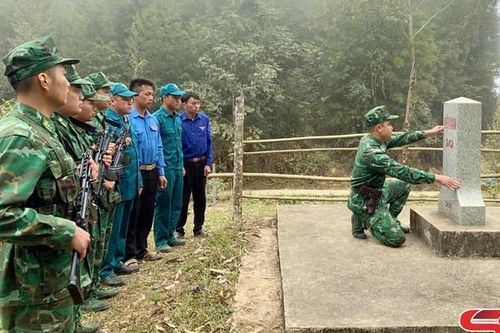 Bảo vệ vững chắc phên dậu của Tổ quốc
