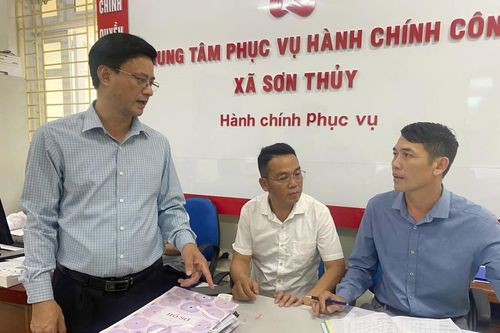 Gần Dân, sát việc