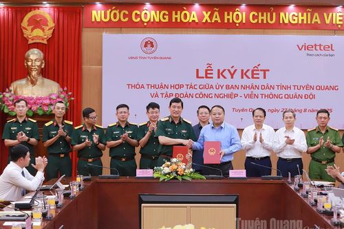 Ký kết Thỏa thuận hợp tác giữa UBND tỉnh Tuyên Quang và Tập đoàn Viettel về chuyển đổi số giai đoạn 2025 - 2030