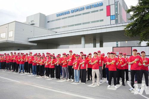 Du lịch từ nhà máy