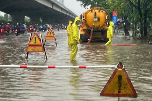 Hà Nội: Tăng cường xử lý các điểm úng ngập