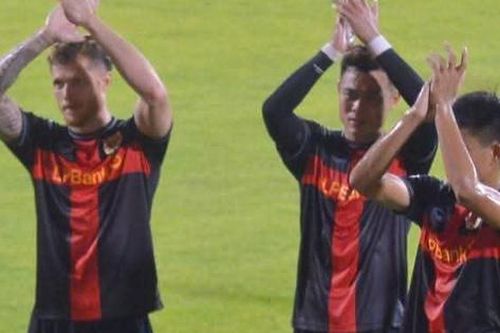 V-League: Đà Nẵng thua Ninh Bình trong khi Nam Định chật vật thắng tân binh