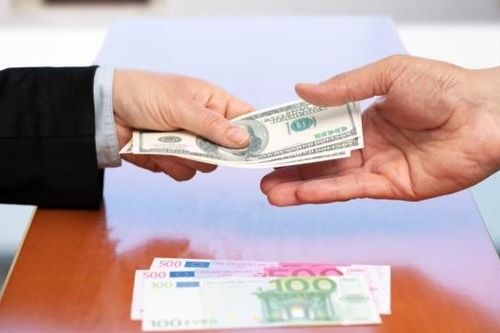 Mở cửa dòng vốn tại Trung tâm Tài chính quốc tế đi kèm cơ chế giám sát