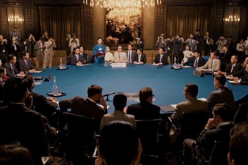 Cinetour tại Hà Nội cùng đoàn phim 'Mưa đỏ'