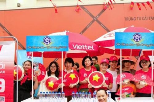 67 điểm phát miễn phí nhu yếu phẩm phục vụ người dân