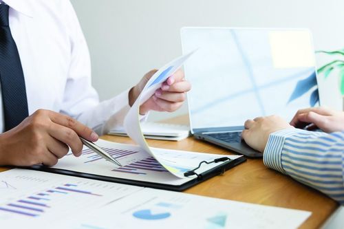 Ngân hàng dẫn dắt chuẩn hóa tư vấn tài chính
