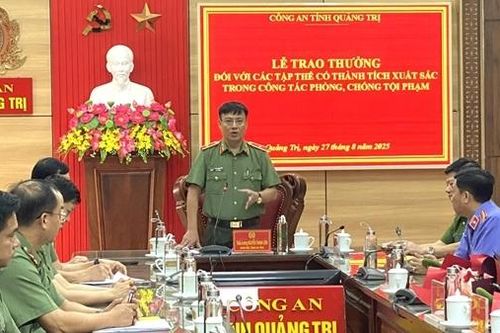 Khen thưởng thành tích đặc biệt xuất sắc của các đơn vị tham gia phá án ở Quảng Trị