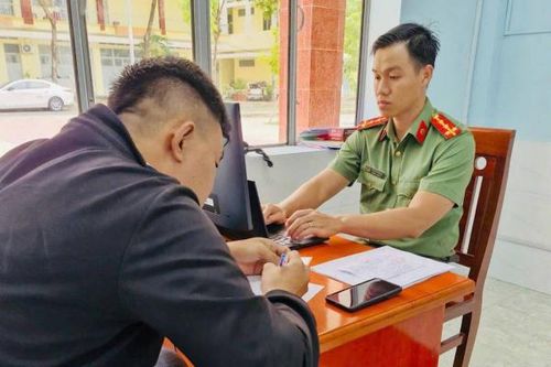 Xử lý Tiktoker đăng video có nội dung xuyên tạc, xúc phạm lực lượng Công an