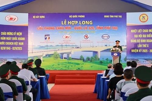 Hợp long cầu Phong Châu ở Phú Thọ