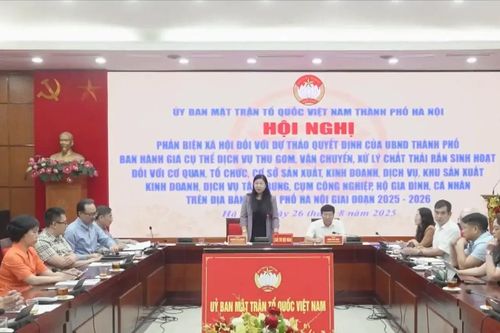 Tăng phí thu gom rác phải gắn với an sinh xã hội