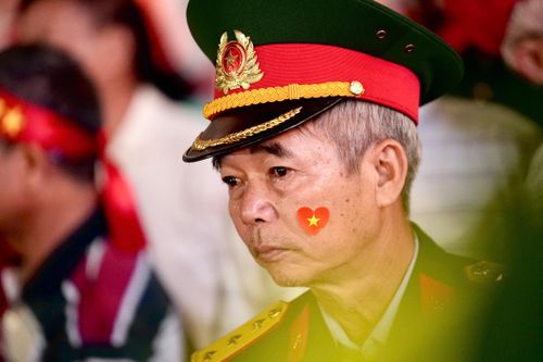 Giọt nước mắt của các cựu chiến binh khi xem duyệt diễu binh
