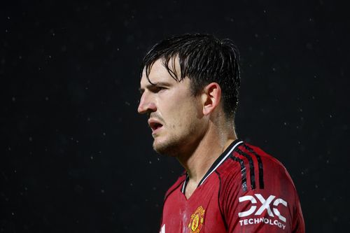 Chênh lệch giá trị khó tin giữa MU và Grimsby