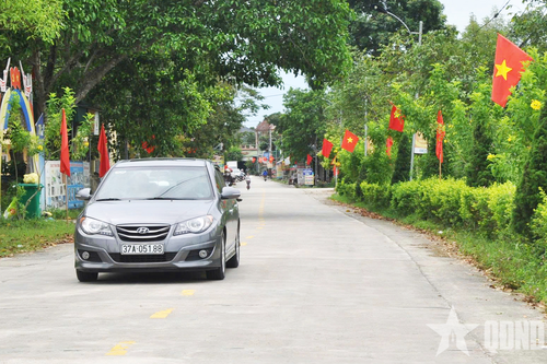 Xứ đạo bừng sắc đỏ