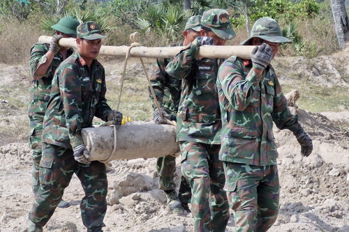 Miệt mài cống hiến trên những công trình