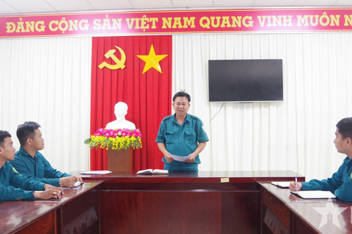 Bộ Quốc phòng thông tin về việc giữ nguyên phó chỉ huy trưởng ban CHQS cấp xã sau sáp nhập đối với người đã đào tạo đại học quân sự