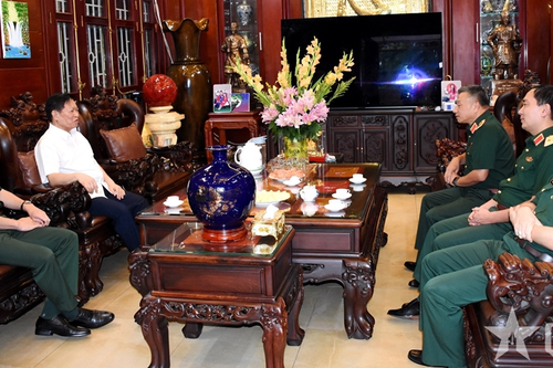 Thượng tướng Lê Quang Minh thăm, tri ân Đại tướng Ngô Xuân Lịch