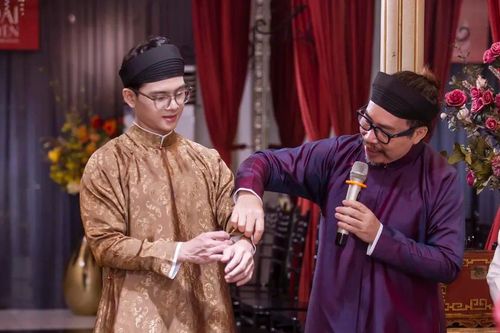 Cách tân áo dài ngũ thân từ cảm hứng nghệ thuật phương Tây