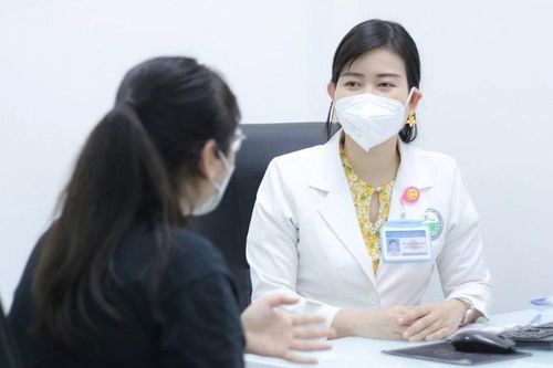 Xăm hồng quầng vú tại spa, người phụ nữ bị nhiễm trùng nặng