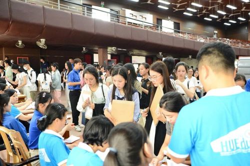 Trường Đại học Sư phạm, Đại học Huế đón hơn 2.000 tân sinh viên nhập học