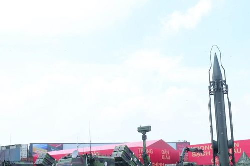 Dàn vũ khí, khí tài hiện đại tại Triển lãm Thành tựu 80 năm có gì đặc biệt?