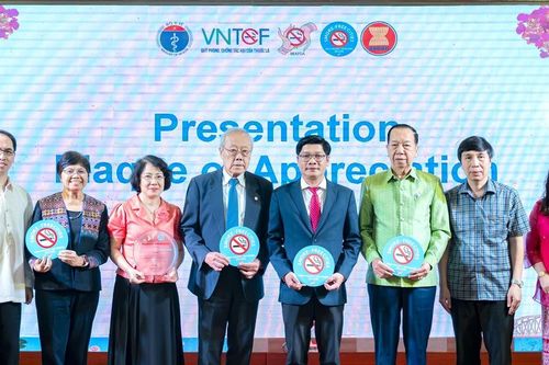 Chuyên gia từ các nước ASEAN đến TP Huế bàn về xây dựng môi trường không khói thuốc lá