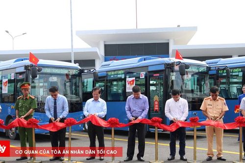 TP.HCM khai trương Bến xe buýt Hóc Môn gần 70 tỷ đồng