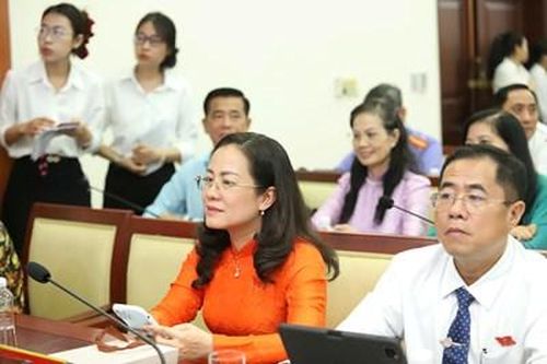 Cán bộ nghỉ việc được hỗ trợ vay vốn đến 300 triệu đồng