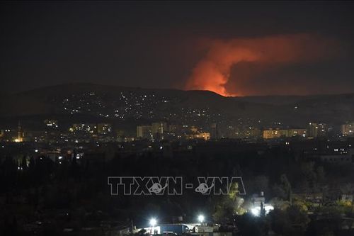 Tryền thông Syria: Israel đột kích địa điểm ở ngoại ô thủ đô Damascus