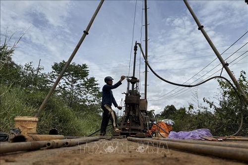 Khoan địa chất khắc phục sự cố sạt lở đường tránh phía Nam Bảo Lộc