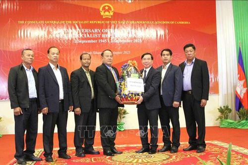 80 năm Quốc khánh: Ấm áp tình hữu nghị tại lễ kỷ niệm ở Tây Nam Campuchia