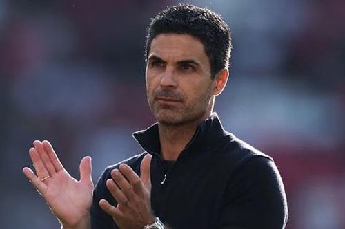 Arsenal bị Leverkusen dội gáo nước lạnh