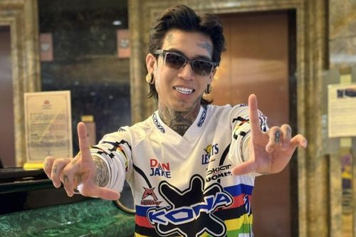 Chuyện gì đang xảy ra với rapper Dế Choắt?