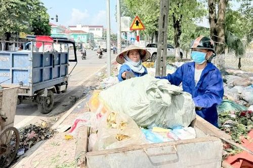 Cấp xã quản lý rác thải sinh hoạt: Rõ trách nhiệm, tăng hiệu quả